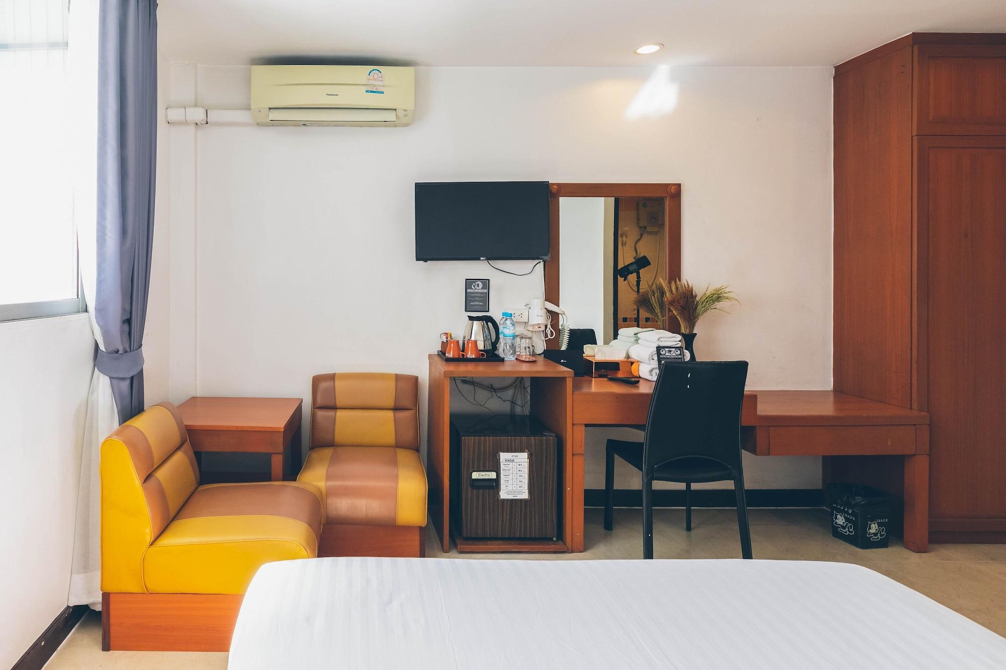 Atlas Bangkok Hotel Екстериор снимка