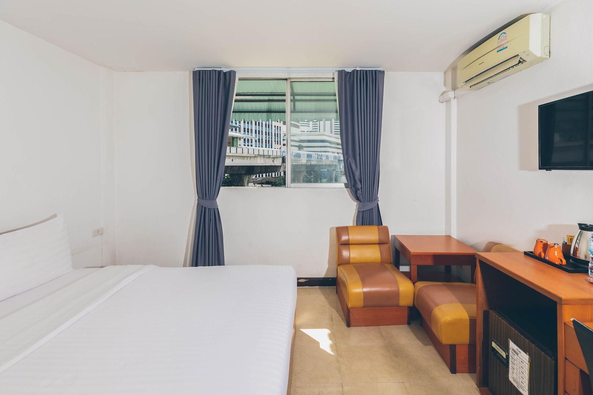Atlas Bangkok Hotel Екстериор снимка