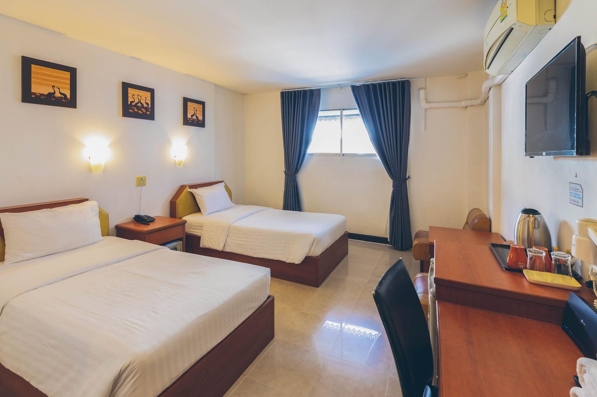 Atlas Bangkok Hotel Екстериор снимка