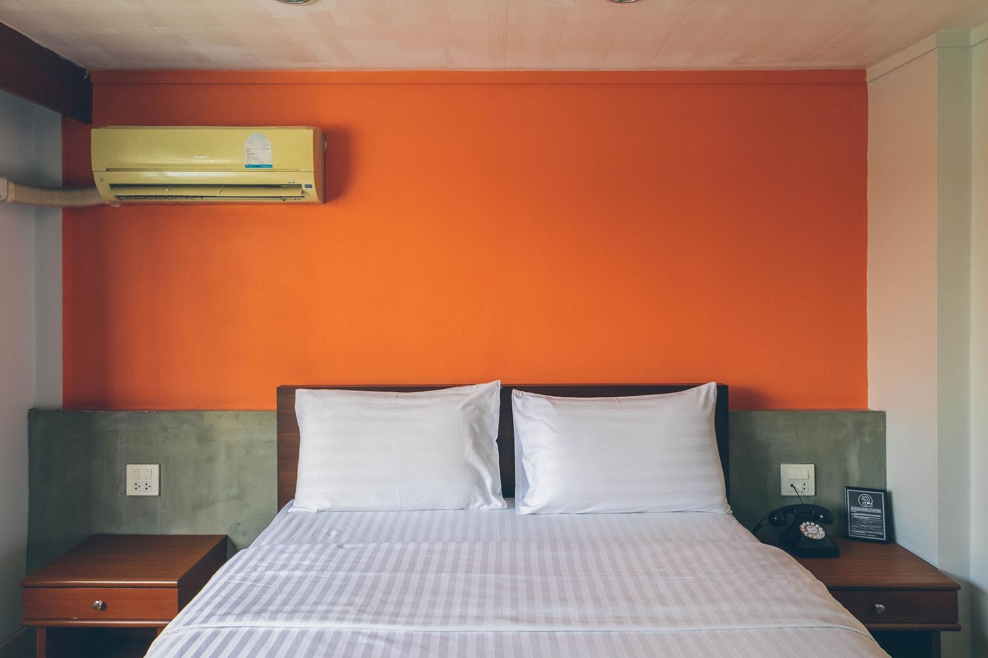 Atlas Bangkok Hotel Екстериор снимка