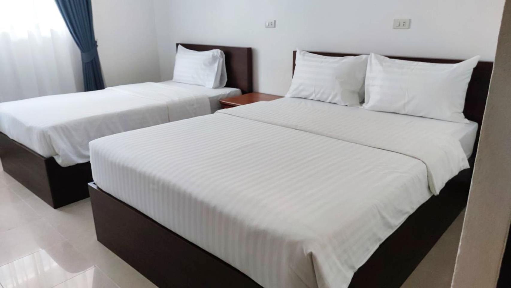 Atlas Bangkok Hotel Екстериор снимка