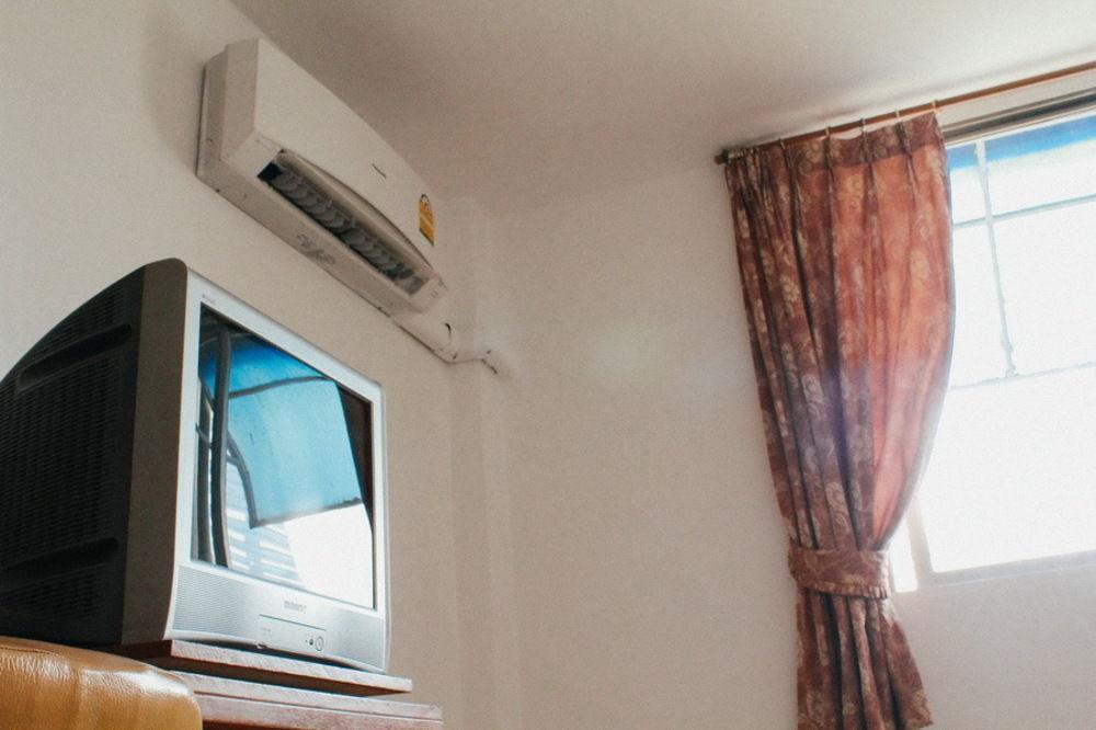Atlas Bangkok Hotel Екстериор снимка