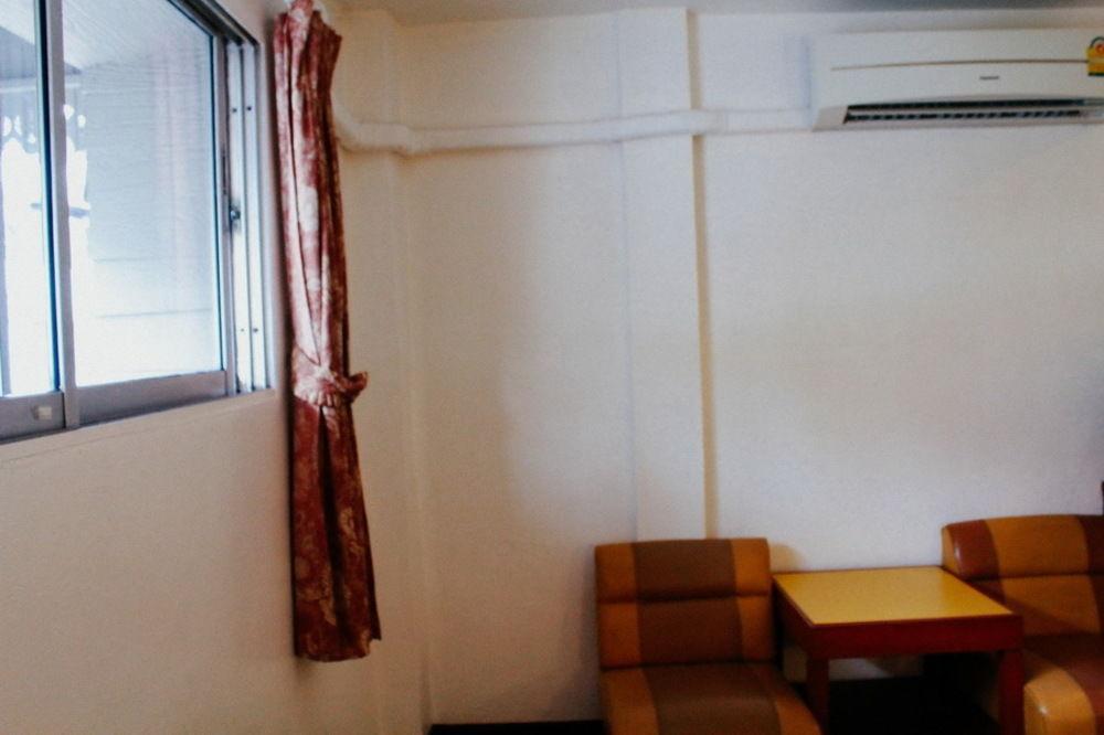 Atlas Bangkok Hotel Екстериор снимка