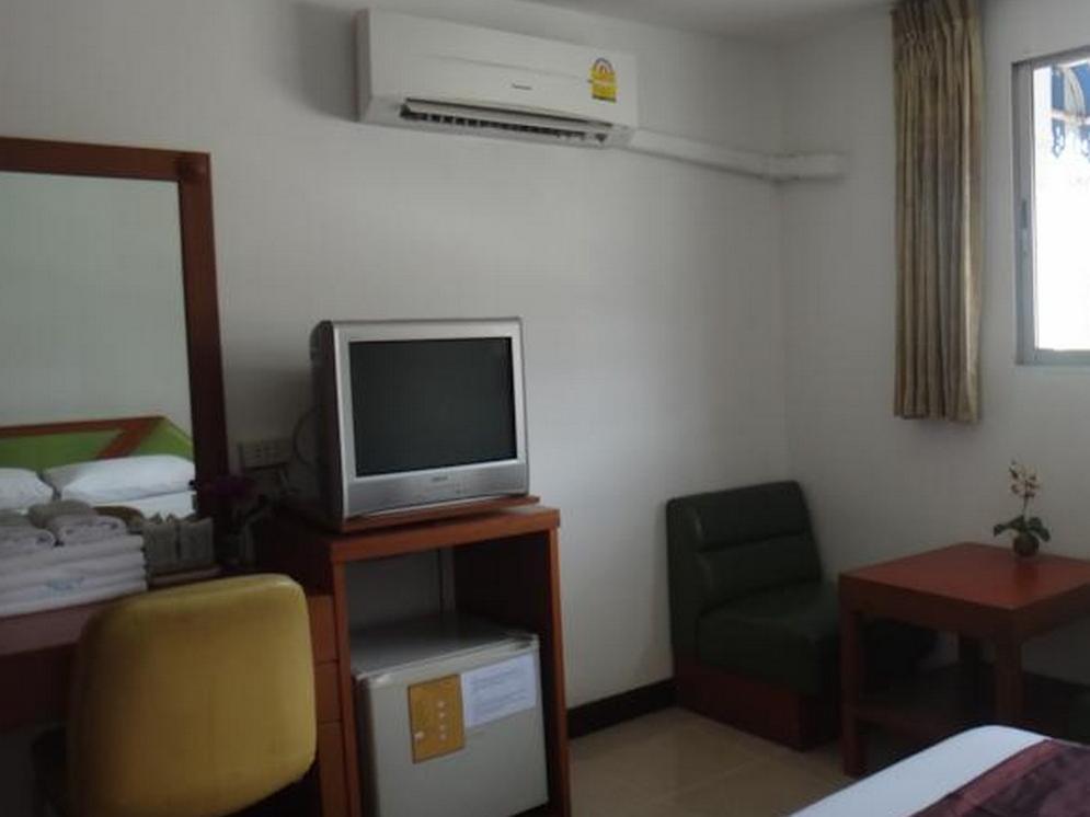 Atlas Bangkok Hotel Екстериор снимка