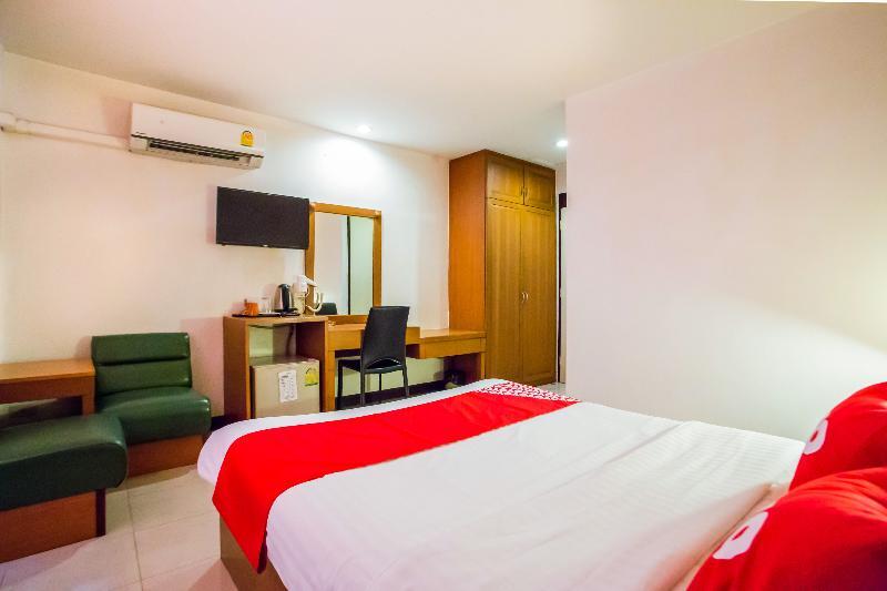 Atlas Bangkok Hotel Екстериор снимка